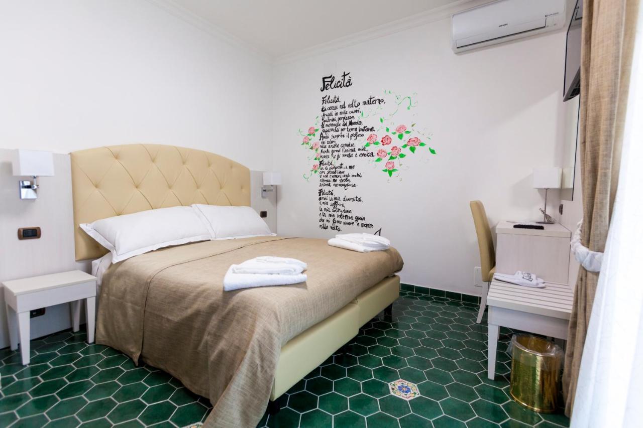 Na' Poesia B&B Di Charme SantʼAgata deʼ Goti エクステリア 写真