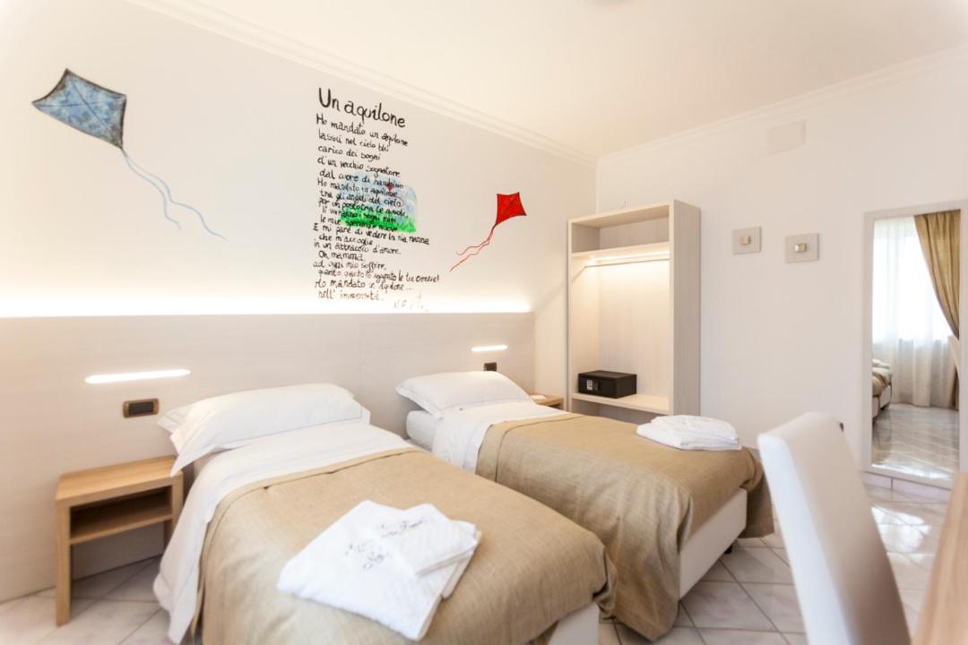 Na' Poesia B&B Di Charme SantʼAgata deʼ Goti エクステリア 写真